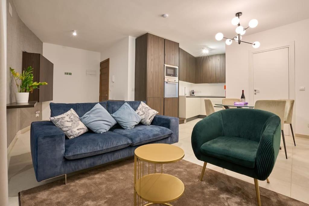 Luxury & 2 Min Away Appartamento San Giuliano