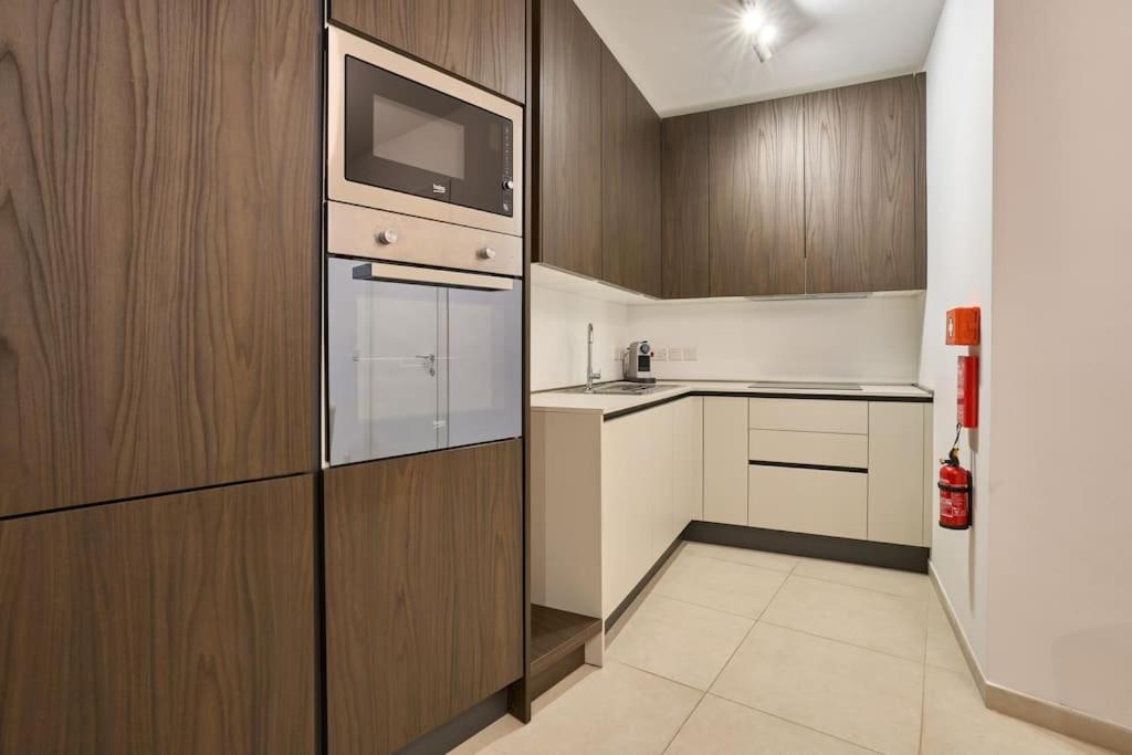 Appartamento Luxury & 2 Min Away San Giuliano